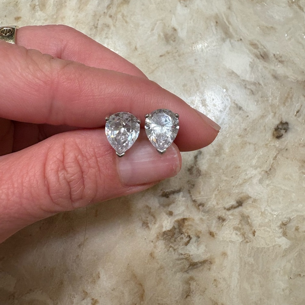 Elegant Silver Teardrop Earrings